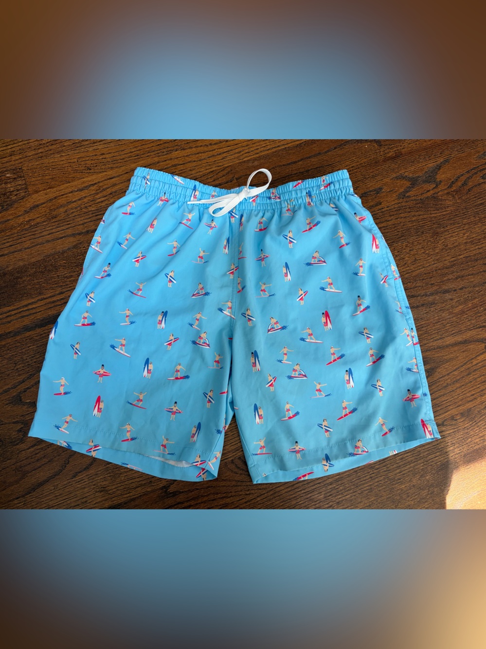 chubbies Men’s 7” Swim Trunks in Mount Shredmore
Size: Large